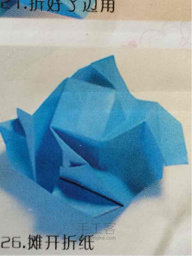玫瑰花的折法（来自折纸教程） 第26步