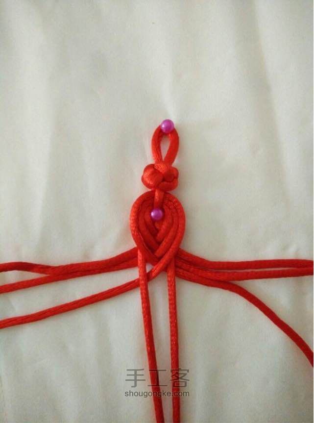 自制红绳手链（美美哒🌹） 第3步