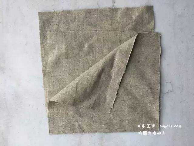 用麻布片做一只鼠标垫(转) 第2步