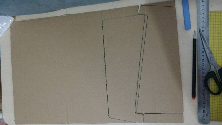 纸箱改造笔记本散热架 第2步