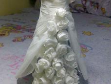 用卫生纸做婚纱（转载自网页）