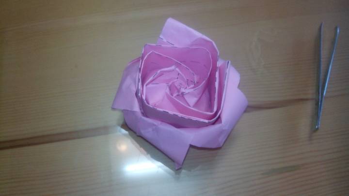 美美的折纸玫瑰 第14步