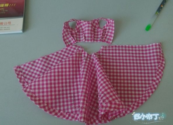 『美国乡村芭比』连衣裙、植发制作教程 第9步