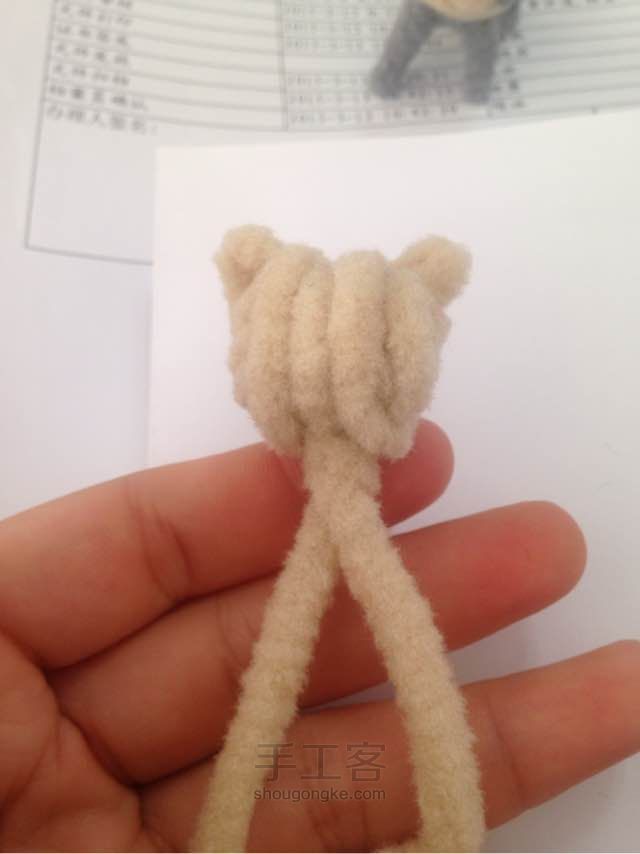 羊毛毡扭棒小猫咪教程 第12步