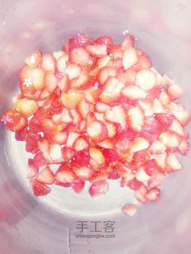 小草莓酱 第2步