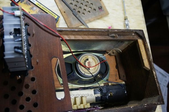 老电子管收音机改蓝牙全能音箱 第12步
