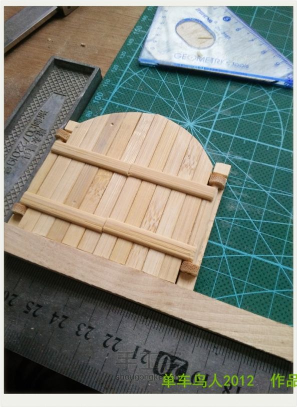 手工木屋模型“原木森林小屋” 第16步