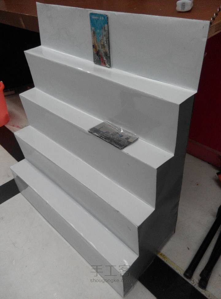 白板改造的阶梯展示台 第7步