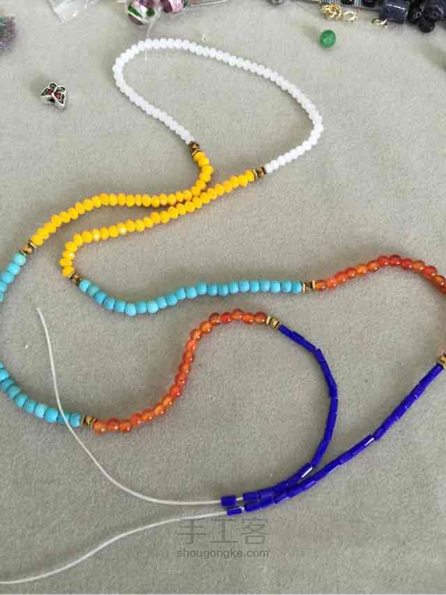 波西米亚风情手链项链两用款DIY教程 第3步