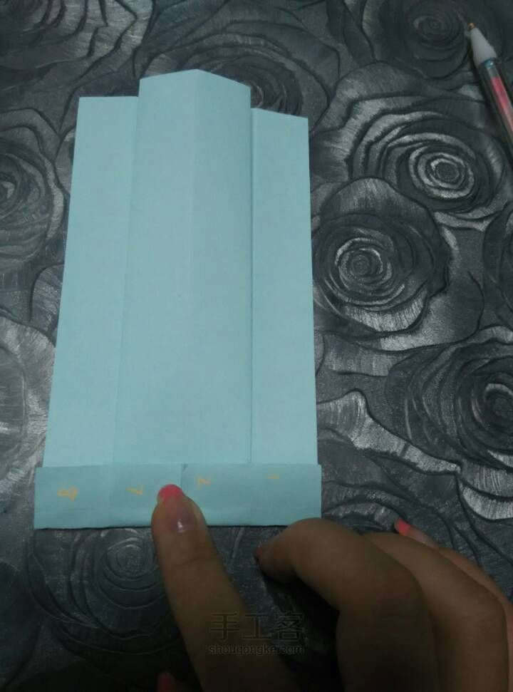 折纸裙子 第4步