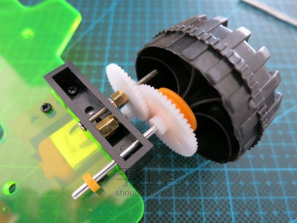 双电机四通遥控车 （千水星  DIY模型材料） 第5步