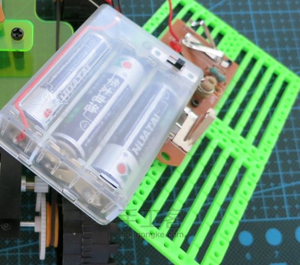 双电机四通遥控车 （千水星  DIY模型材料） 第11步