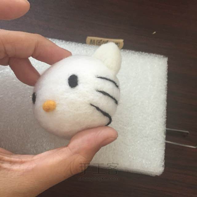 羊毛毡kt猫kitty制作教程基础教程 第6步