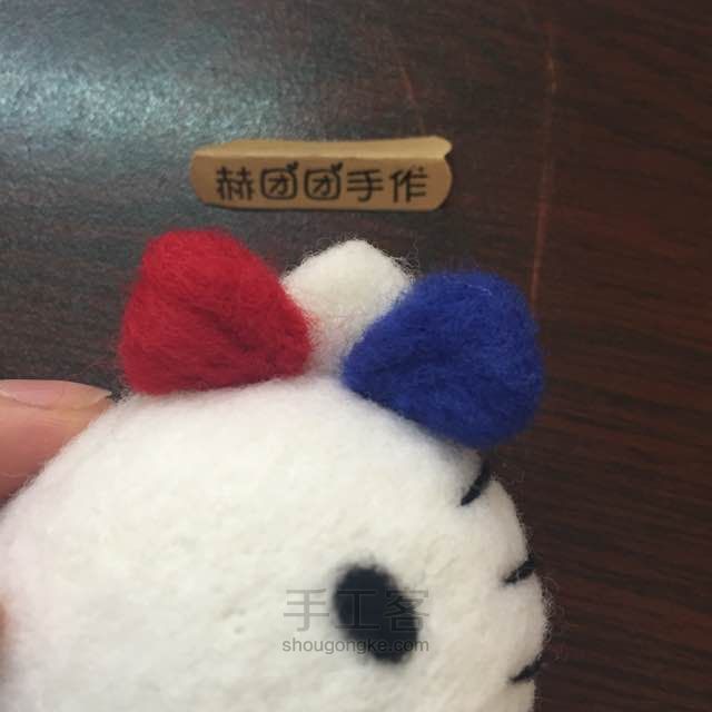 羊毛毡kt猫kitty制作教程基础教程 第15步