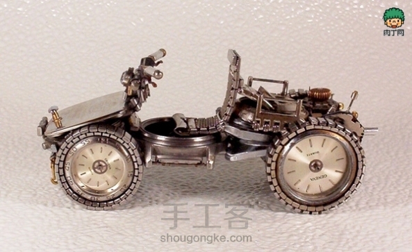 用旧手表制作的超酷摩托车！！！（转载：http://www.rouding.com/bianfeiweibao/82102.html） 第1张