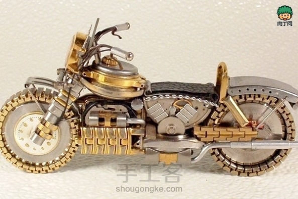 用旧手表制作的超酷摩托车！！！（转载：http://www.rouding.com/bianfeiweibao/82102.html） 第4张