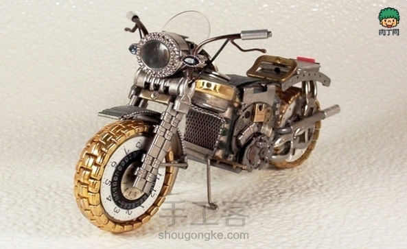 用旧手表制作的超酷摩托车！！！（转载：http://www.rouding.com/bianfeiweibao/82102.html） 第5张