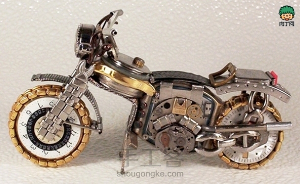 用旧手表制作的超酷摩托车！！！（转载：http://www.rouding.com/bianfeiweibao/82102.html） 第8张