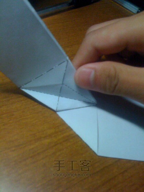 【转载】千纸鹤折纸教程 第10步