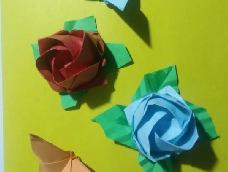 给大家介绍一个非常详细折纸玫瑰的方法，只要慢慢得跟着做，保证你学会