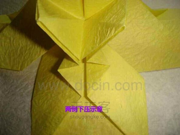 华丽十字架折纸教程 [转自豆丁网] 第18步