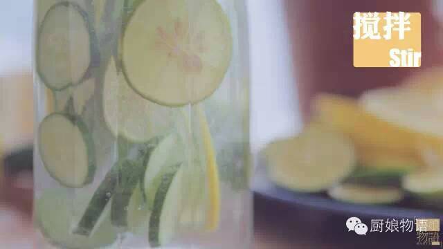 【转载】黄瓜柠檬排毒水 第19步