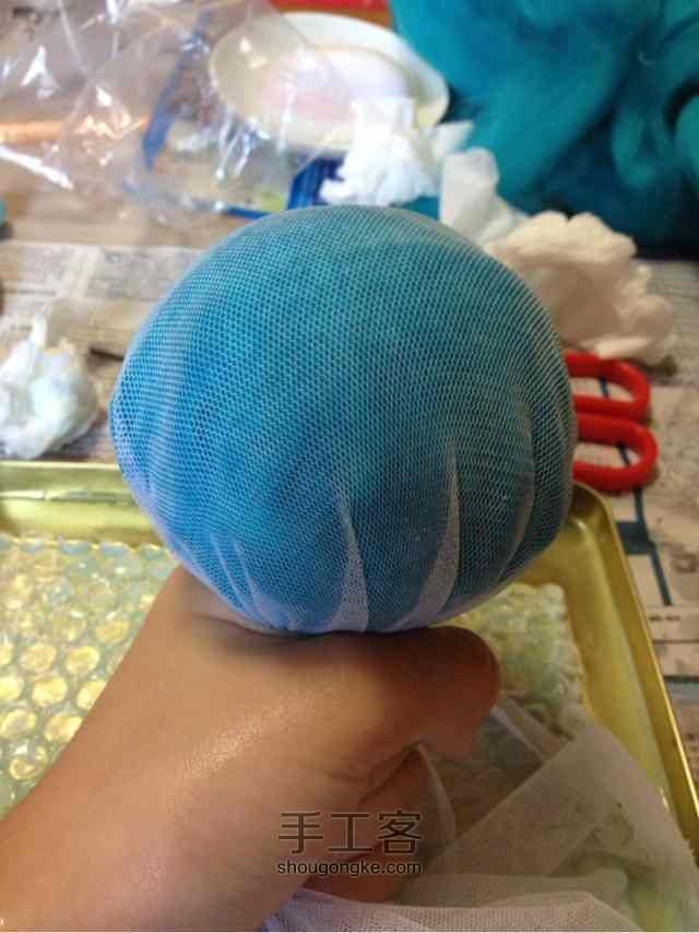 羊毛毡--蓝色清新小花口金包 第16步