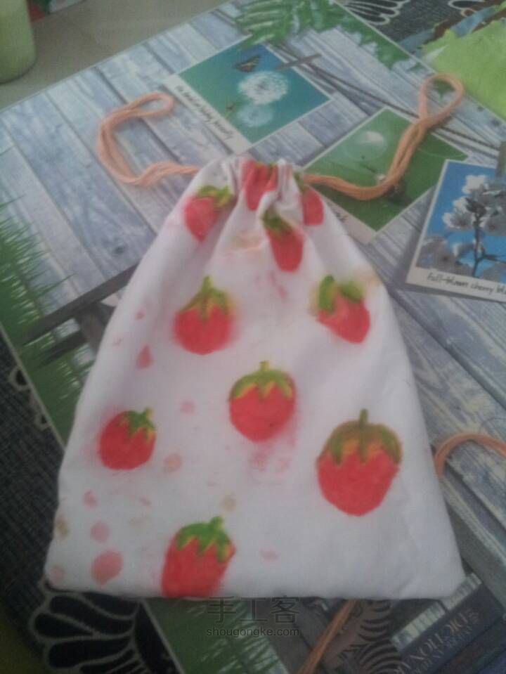 简单小清新森系草莓袋(๑•̀ㅂ•́)و✧ 第7步