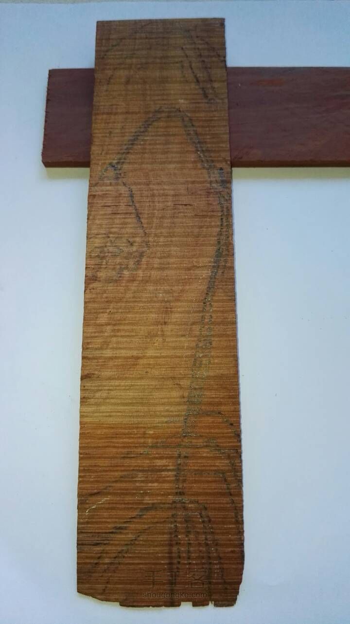 血檀清荷镇纸 第1步