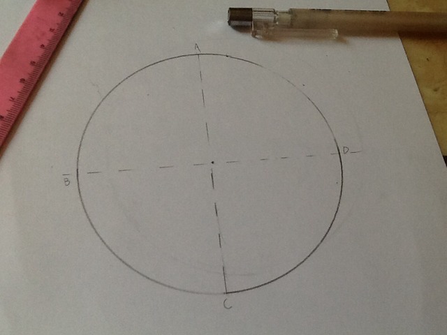 用圆规画漂亮的图案 第4步