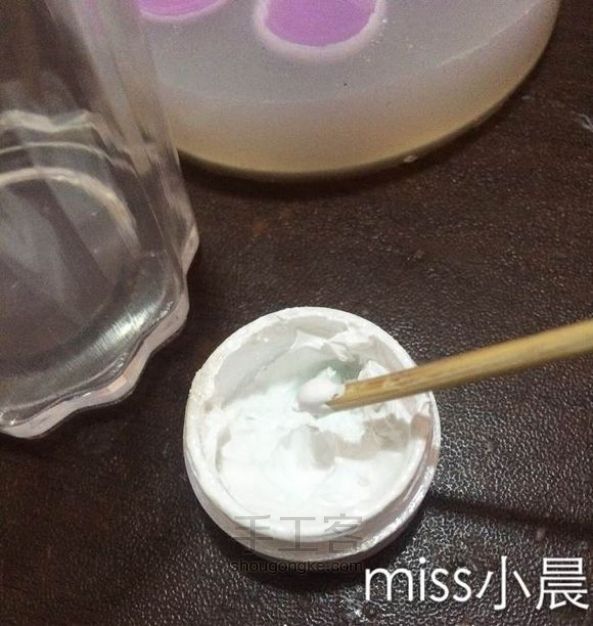 超逼真可爱的马卡龙滴胶教程 第9步