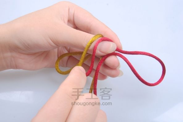 佛珠手串收尾必学编绳技法：吉祥结（高清大图） 第4步