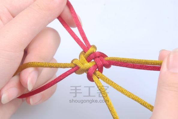 佛珠手串收尾必学编绳技法：吉祥结（高清大图） 第10步