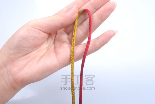 中国结编绳入门必学：双钱结 第1步