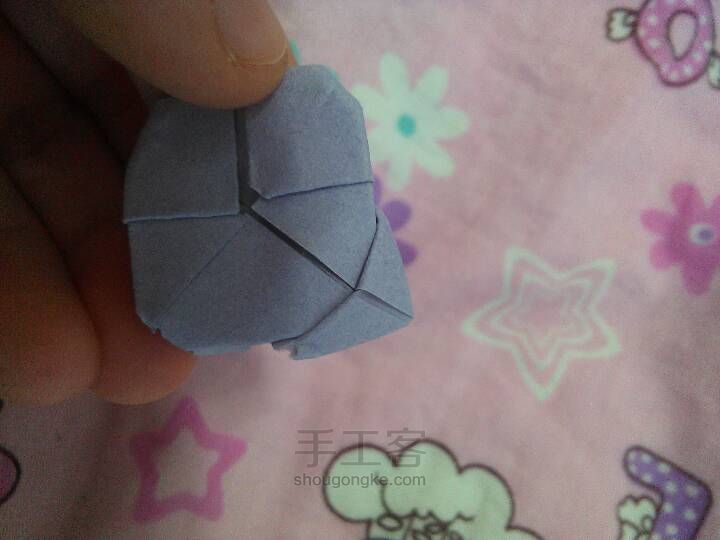 出淤泥而不染-折纸莲花教程 第9步