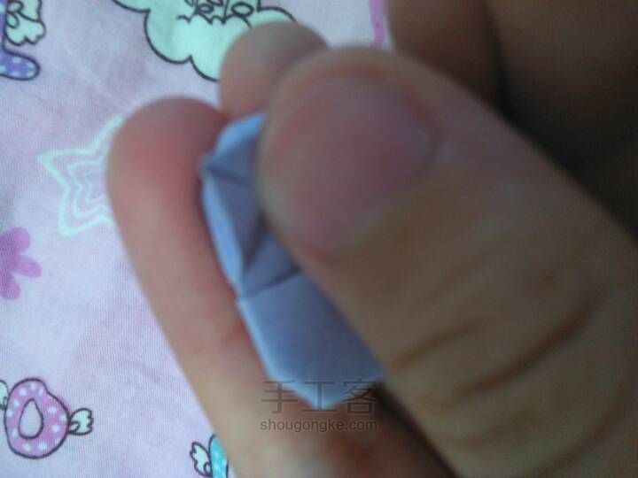 出淤泥而不染-折纸莲花教程 第8步