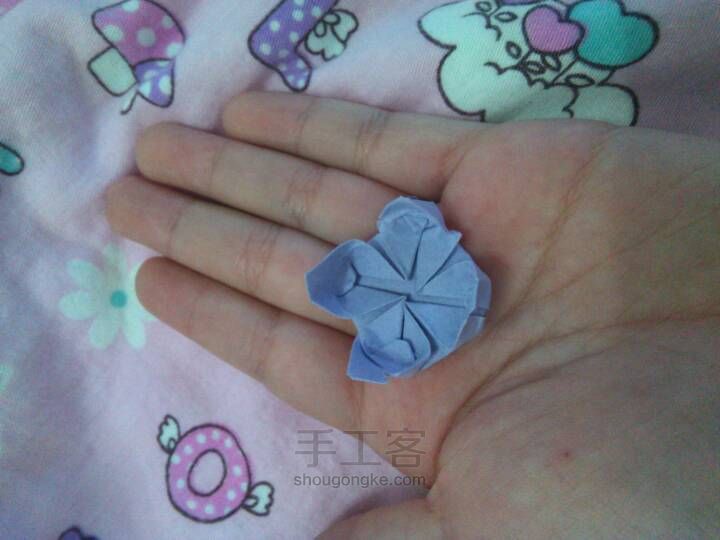 出淤泥而不染-折纸莲花教程 第11步