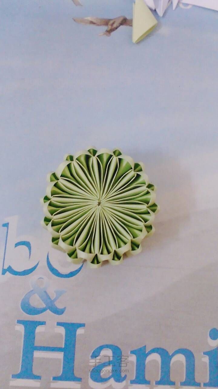 三角折纸-波浪鼓 第5步