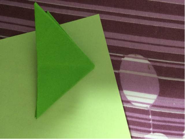 三角形简单书签 第6步