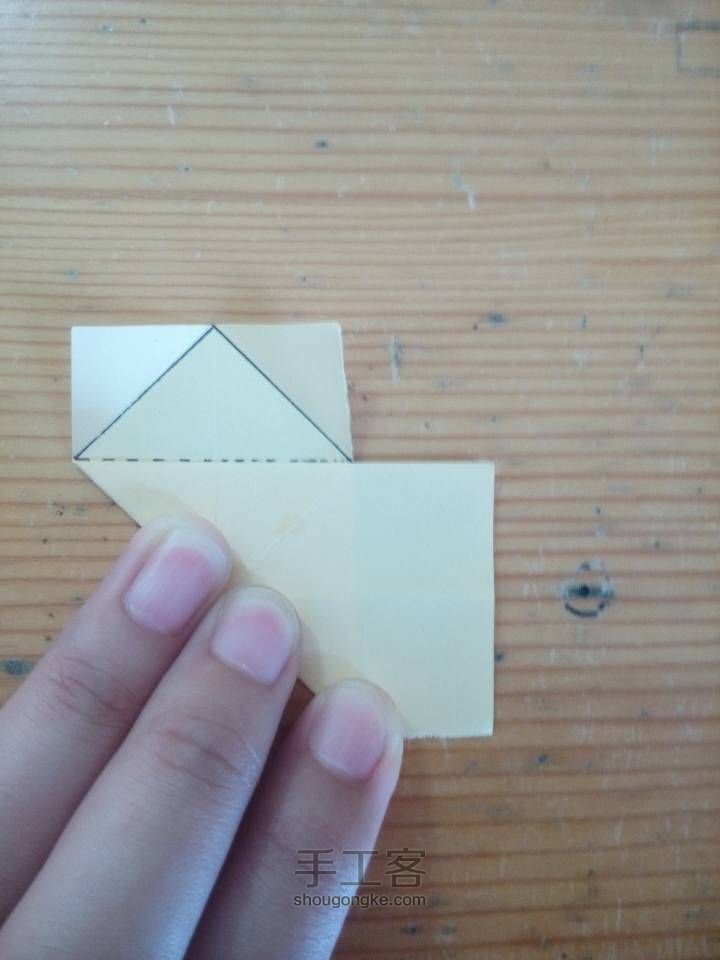 蠢蠢萌萌八瓣花 第3步
