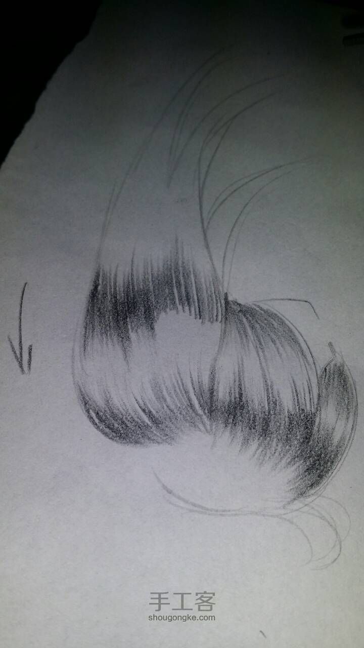 铅笔画——美丽滴秀发（头发的画法～） 第8步