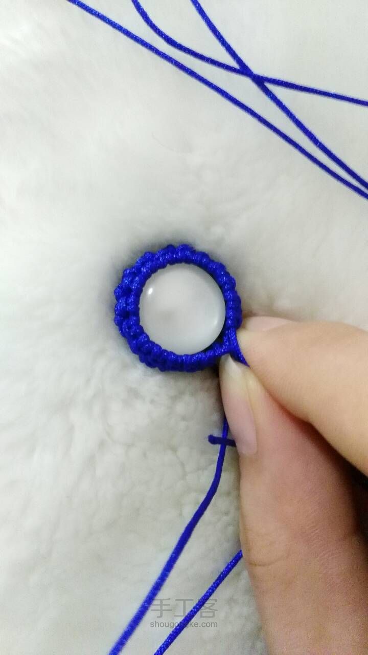 给形状规则的石头包边 第5步