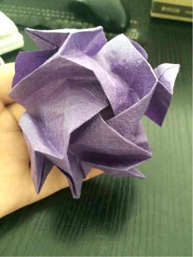 川崎玫瑰折纸教程 第29步