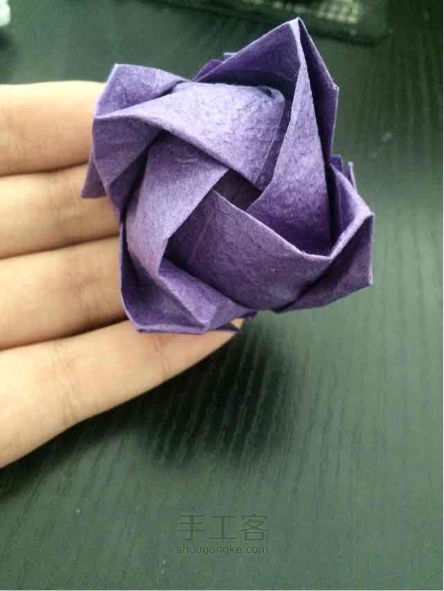 川崎玫瑰折纸教程 第31步