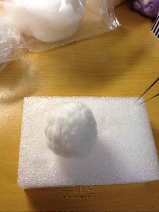 【羊毛毡教程】好吃的饭团君！ 第1步
