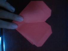一张正方形的纸，一双灵巧的手