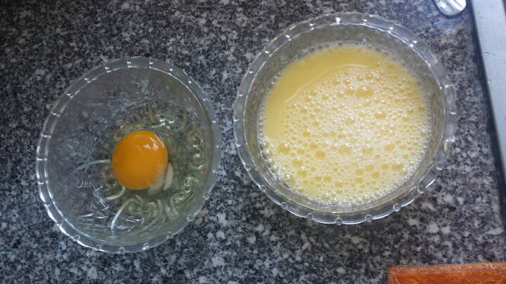【懒人早餐】嫩滑的香菇蛋羹 第3步