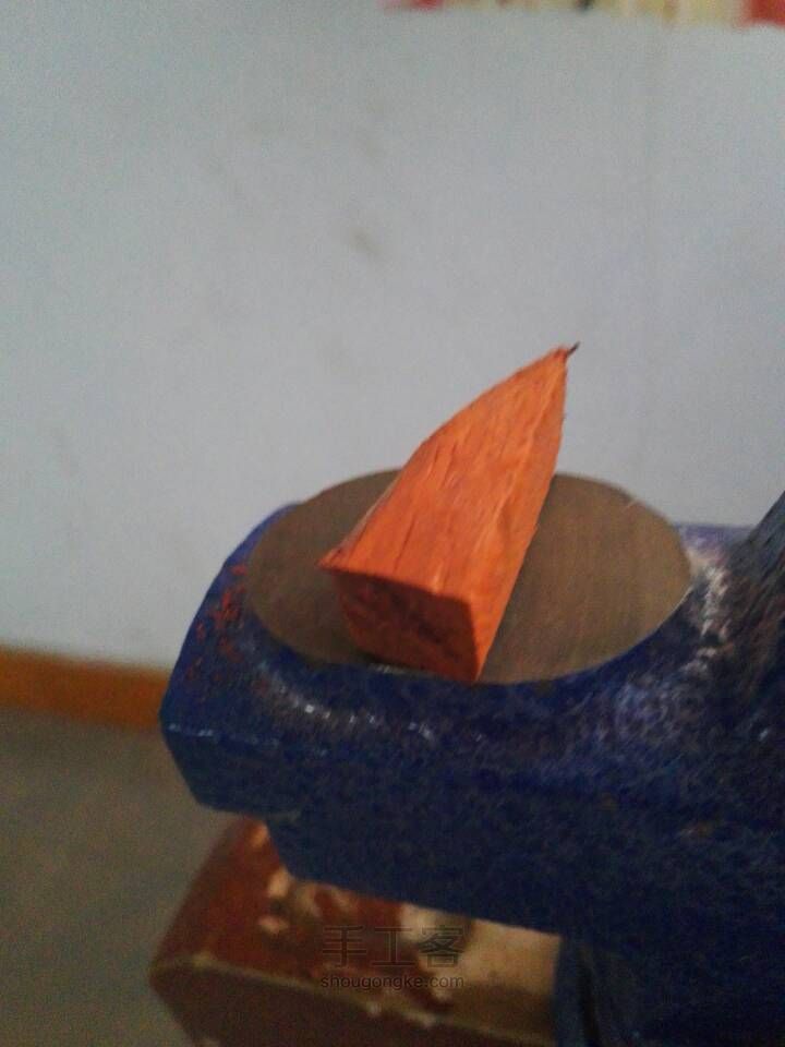 儒雅的弹壳，用紫檀木做的弹头 第2步