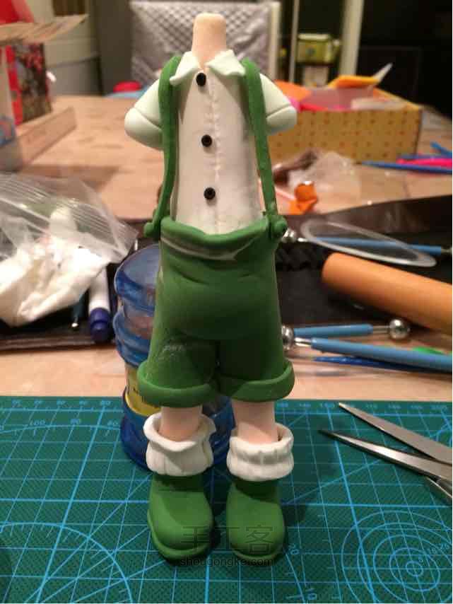 那一抹绿！军绿粘土人偶 第10步