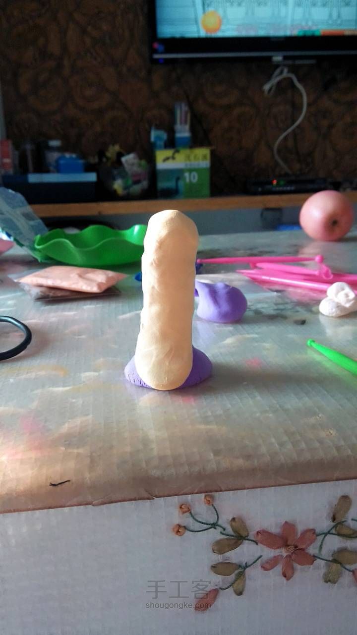 美丽的金发女孩 第6步